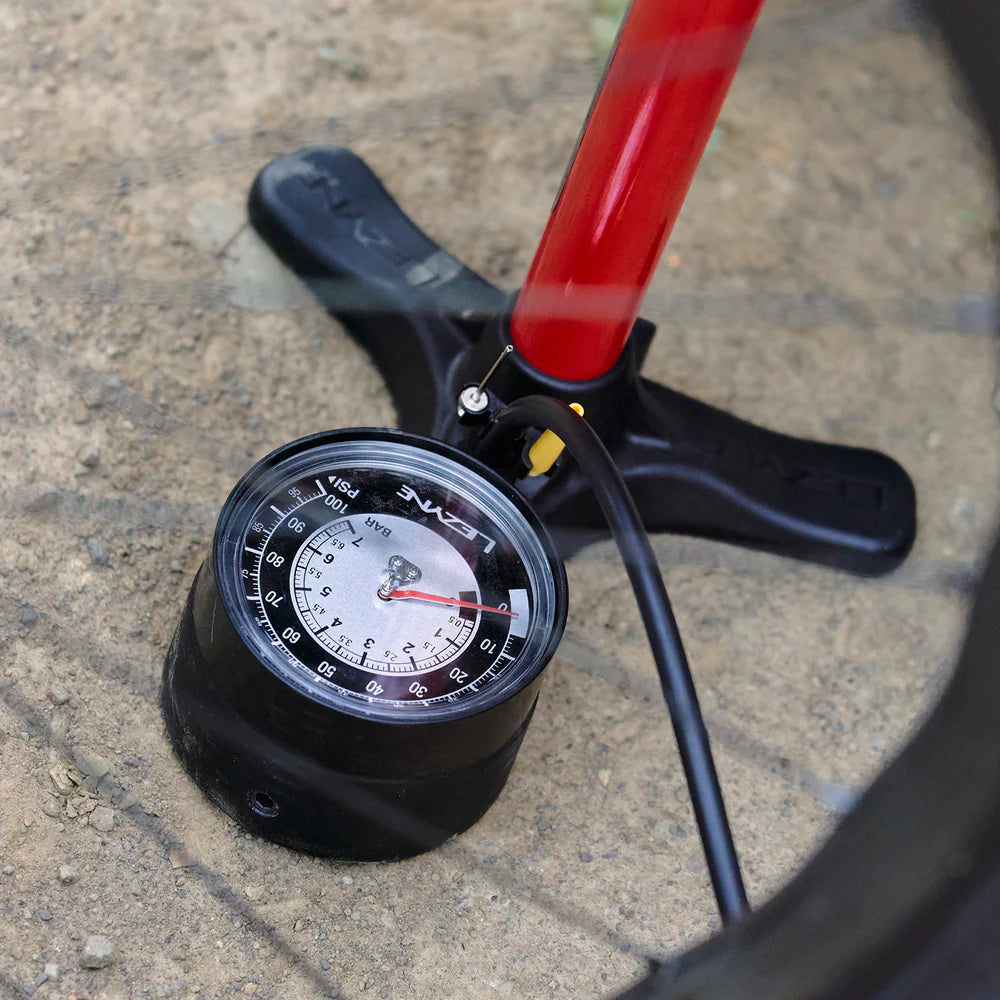 Lezyne Sport Gravel Drive Floor Pump-Matt Black