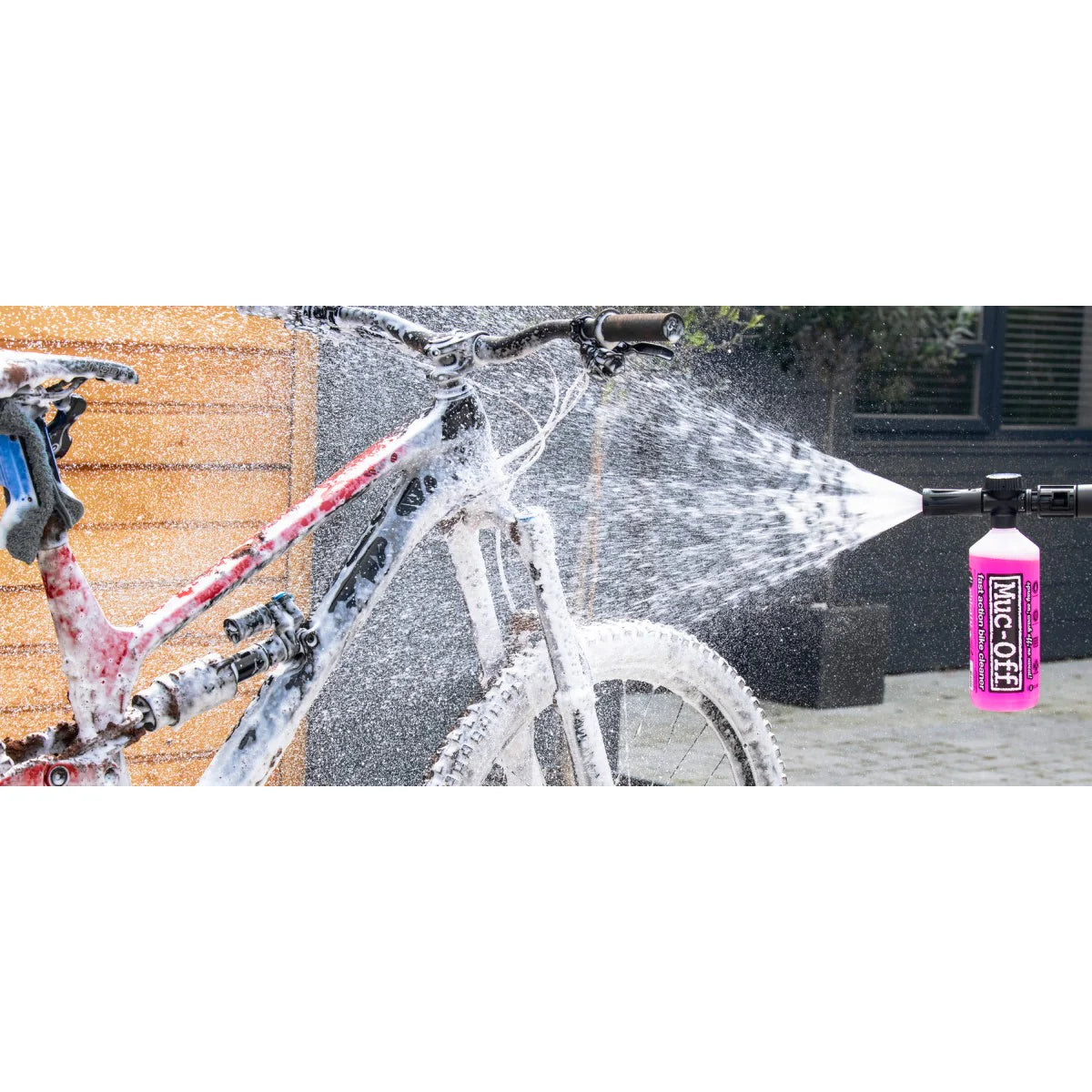 MUC-OFF PRESSURE WASHER BICYCLE BUNDLE