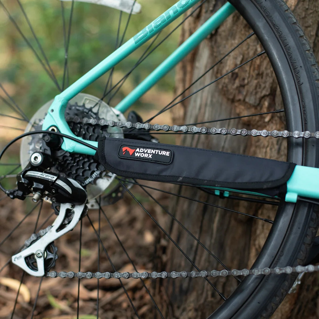 FREEWHEELING CHAIN STAY PROTECTOR